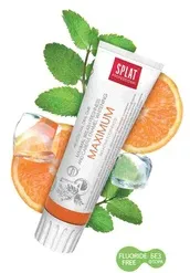Zahnpasta-Tube mit Minze und Orange
